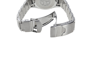 ORIENT: Mechanical Sports Watch, Metal Strap - 43.4mm (RA-EL0002L)