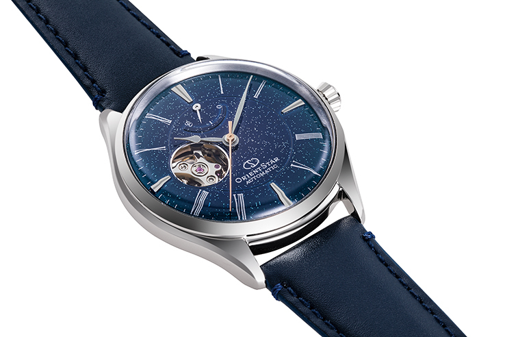 ORIENT STAR: Klassische mechanische Uhr, Lederarmband – 40,4 mm (RE-AT0205L) Limited