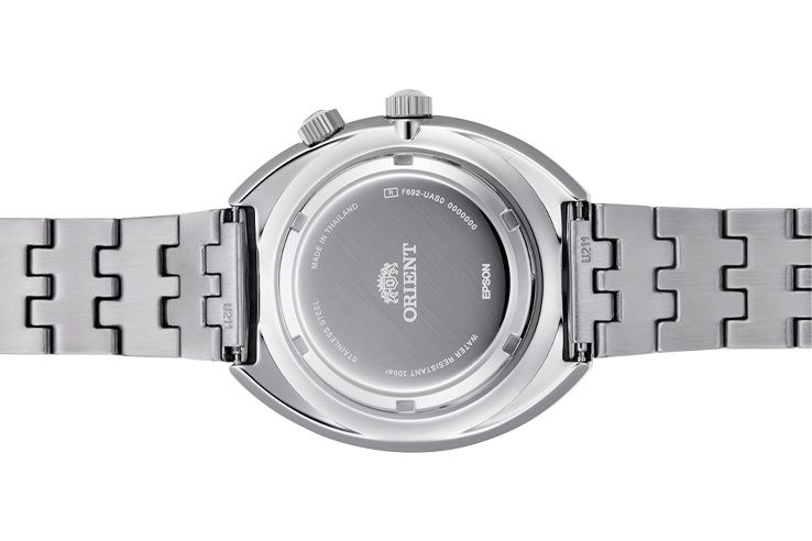 ORIENT: Mechanische Revival Uhr, Metallband – 43,5 mm (RA-AA0E02E)