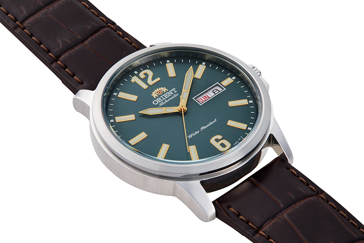 ORIENT: Mechanical Contemporary Watch, Leather Strap - 41.9mm (RA-AA0C06E)