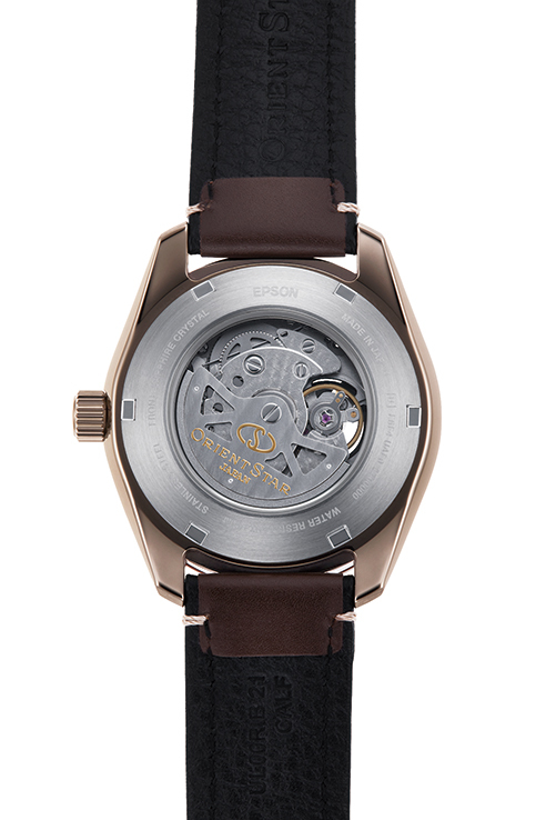 RE-AV0A04B | ORIENT STAR: Mechanical Sports Watch, Leather Strap