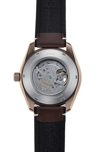 ORIENT STAR: Mechanical Contemporary Watch, Leather Strap - 42.6mm (RE-AV0A04B)