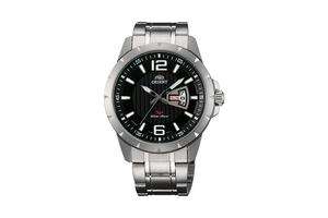 ORIENT: Quartz Sports Watch, Metal Strap - 43.0mm (UG1X004B)
