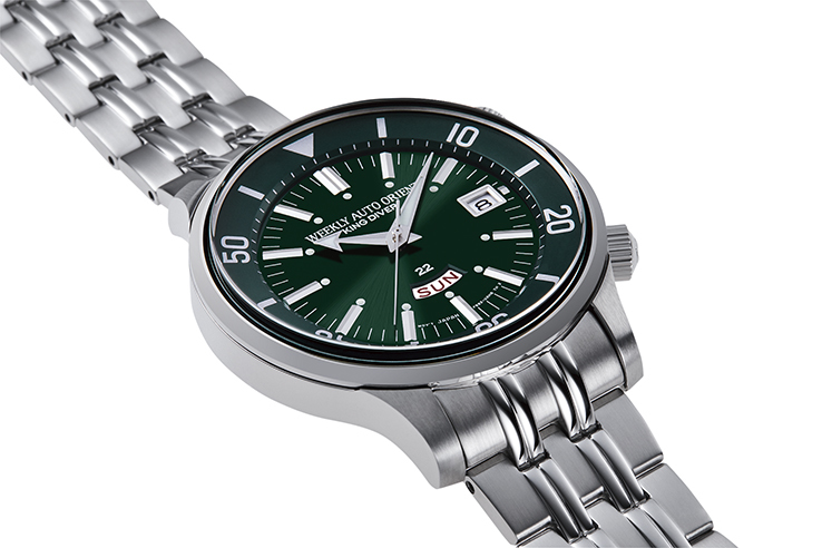 ORIENT: Ceas mecanic Revival, curea din metal – 43,8 mm (RA-AA0D03E)