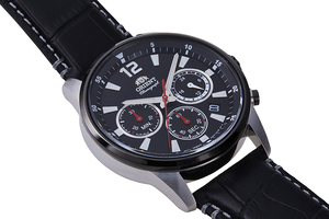 ORIENT: Cuarzo Sports Reloj, Cuero Correa - 42.0mm (RA-KV0005B)