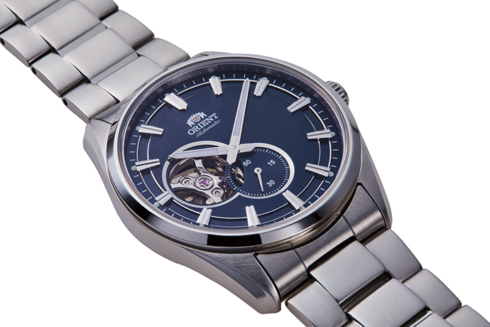 orient mechanical chronograph