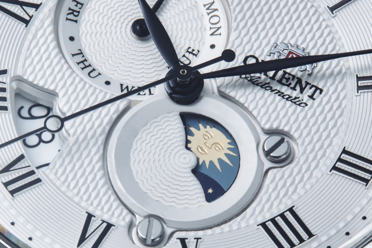 RA-AK0008S | ORIENT: Mechanical Classic Watch, Leather Strap RA-AK0008S | ORIENT: Mechanical Classic Watch, Leather Strap