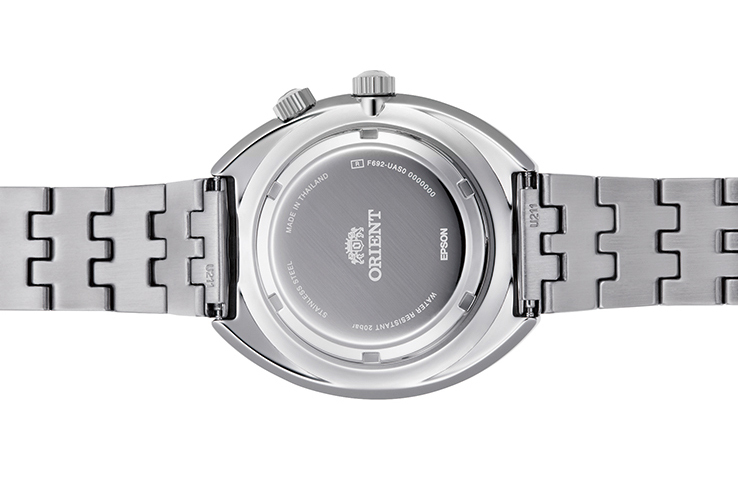 ORIENT: Mechanische Revival Uhr, Metallband – 43,5 mm (RA-AA0E03L)