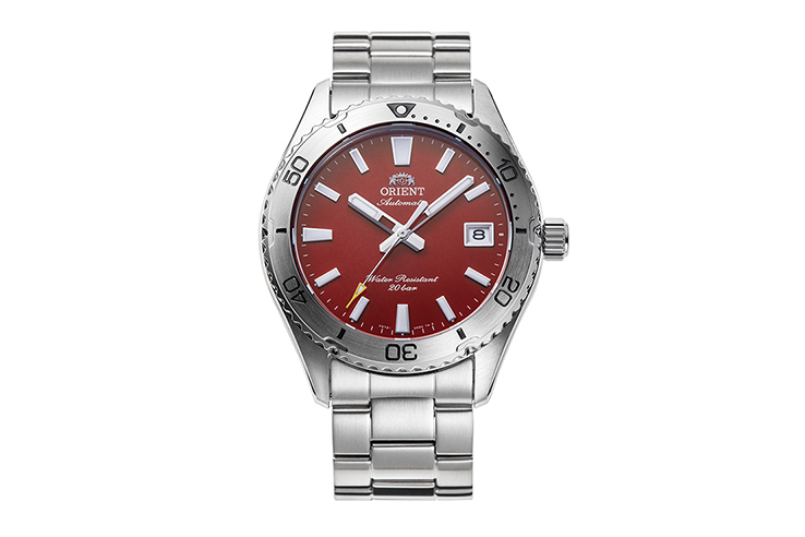 ORIENT: Mechanical Sports Watch, Metal Strap - 39.9mm  (RA-AC0Q09R)
