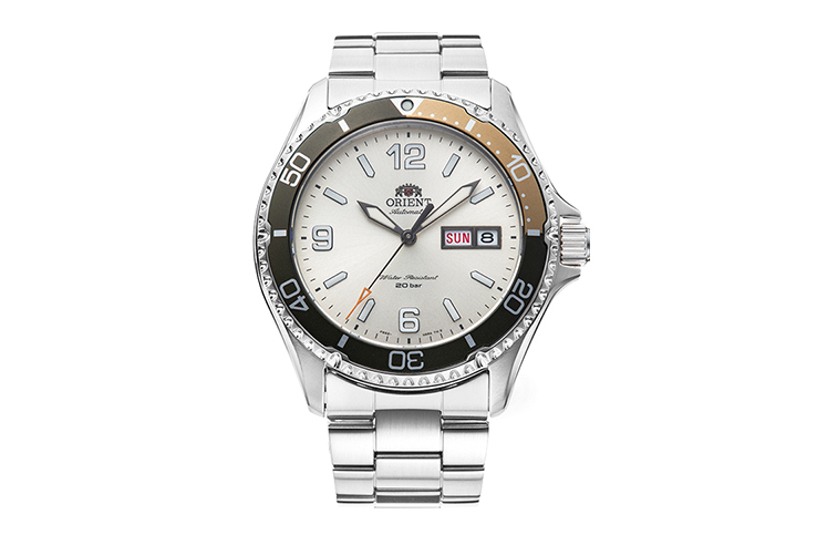 ORIENT: Mechanical Sports Watch, Metal Strap - 41.8mm (RA-AA0821S)