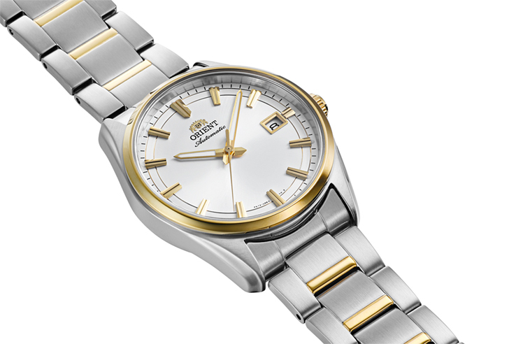 ORIENT: Mechanical Contemporary Watch, Metal Strap - 38.5mm (RA-AC0R01S)