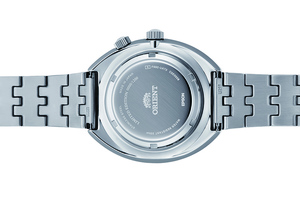 ORIENT: Mechanische Revival Uhr, Metallband – 43,5 mm (RA-AA0E04Y)