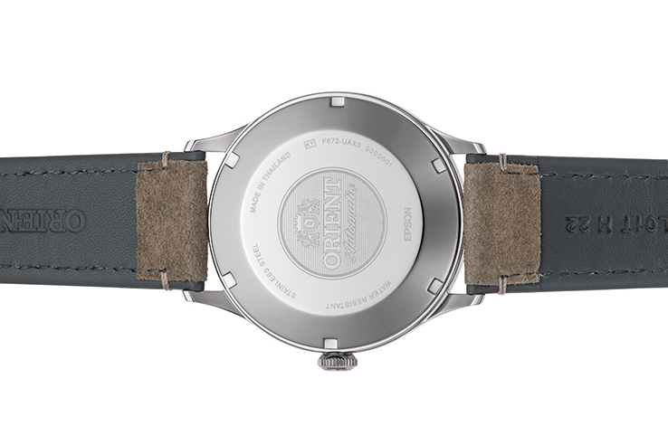 ORIENT: Mechanical Classic Watch, Leather Strap - 42.0mm (RA-AC0P03L)