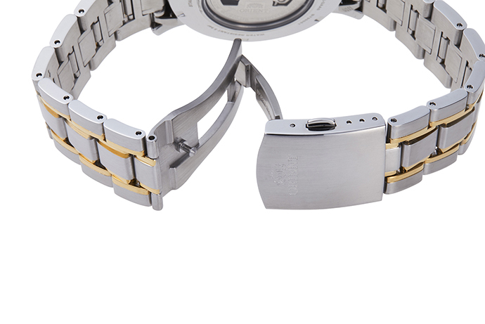 ORIENT: Mechanical Classic Watch, Leather Strap - 42.0mm (RA-AS0007S)