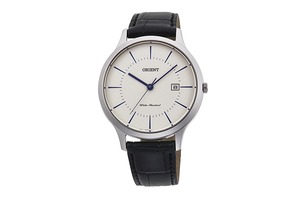 ORIENT: Quartz Contemporary Watch, Leather Strap - 39.0mm (RF-QD0006S)