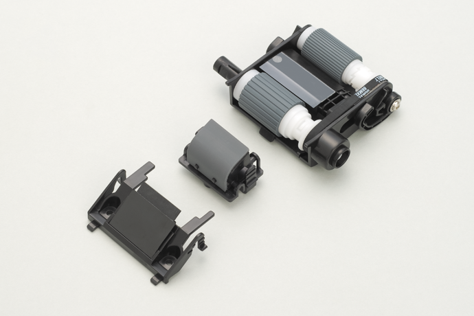 Roller Assembly Kit for use with DS-6500 / DS-7500 Scanners Roller Assembly Kit for use with DS-6500 / DS-7500 Scanners