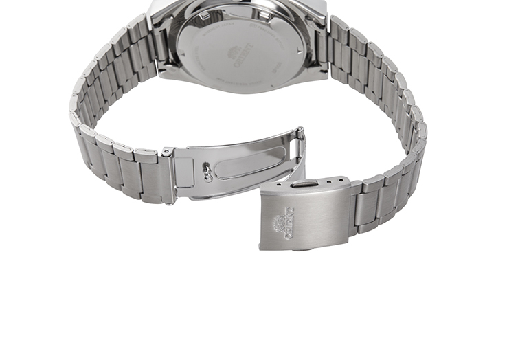 RA-AA0B02R | ORIENT: Mechanical Revival Watch, Metal Strap - 41.7 