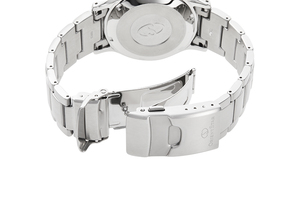 ORIENT STAR: Mechanical Sports Watch, Metal Strap - 43.6mm (RE-AU0302L)