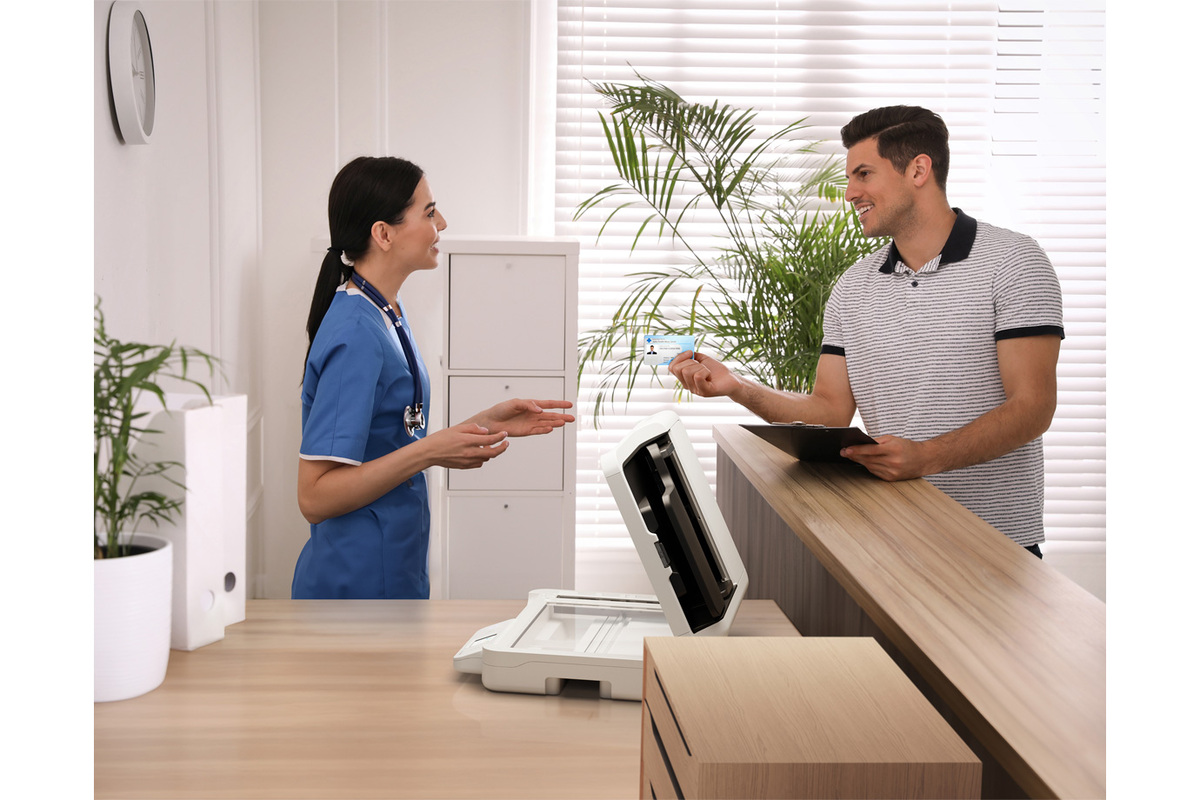 Epson DS-1760WN Network Flatbed Color Duplex Document Scanner with Wireless/Ethernet Connectivity and Auto Document Feeder