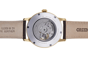 ORIENT: Mechanical Classic Watch, Leather Strap - 42.0mm (RA-AS0010S)