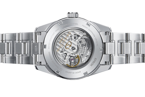 ORIENT STAR: Mechanical Contemporary Watch, Metal Strap - 38.5mm (RE-AU0004B)