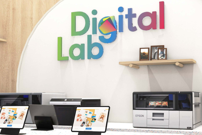 Meet Our Experts Icon