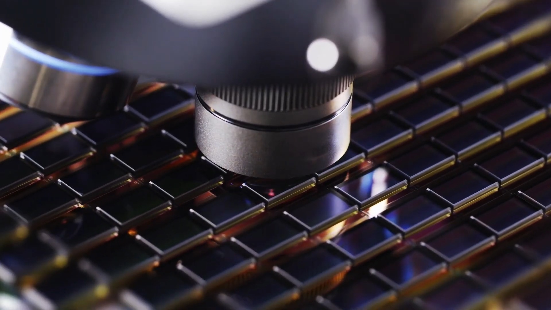 image of microscope lens on a grid