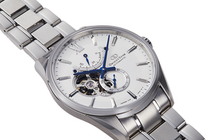 ORIENT STAR: Mechanical Contemporary Watch, Metal Strap - 41.0mm (RE-HJ0001S)