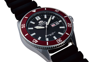 ORIENT: Mechanical Sports Watch, Silicon Strap - 44.0mm (RA-AA0011B)