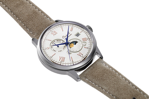 ORIENT: Mechanical Classic Watch, Leather Strap - 41.5mm (RA-AK0808S) Limited