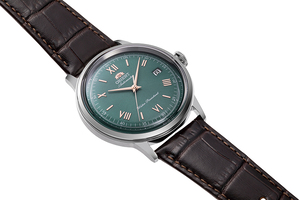 ORIENT: Mechanical Classic Watch, Leather Strap - 40.5mm (RA-AC0023E)
