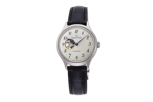 ORIENT STAR: Mechanical Classic Watch, Leather Strap - 30.5mm (RE-ND0007S)